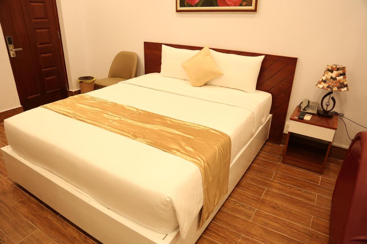 Hong Bao Thach Hotel Thành Pho Ho Chí Minh Esterno foto